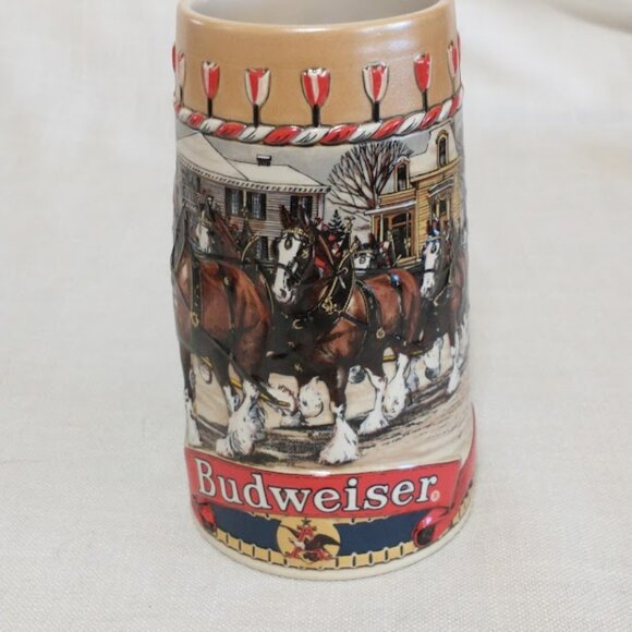 BEER STEIN 1986 BUDWEISER - Mug B Series Clydesdale Town Holiday Ceramar… - Picture 1 of 4